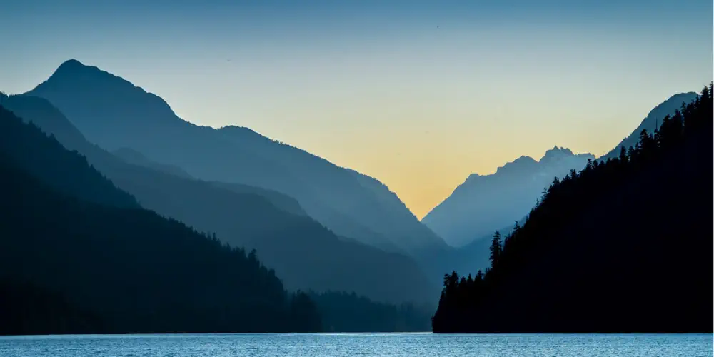 What We Love: Lakes Near Gold River
