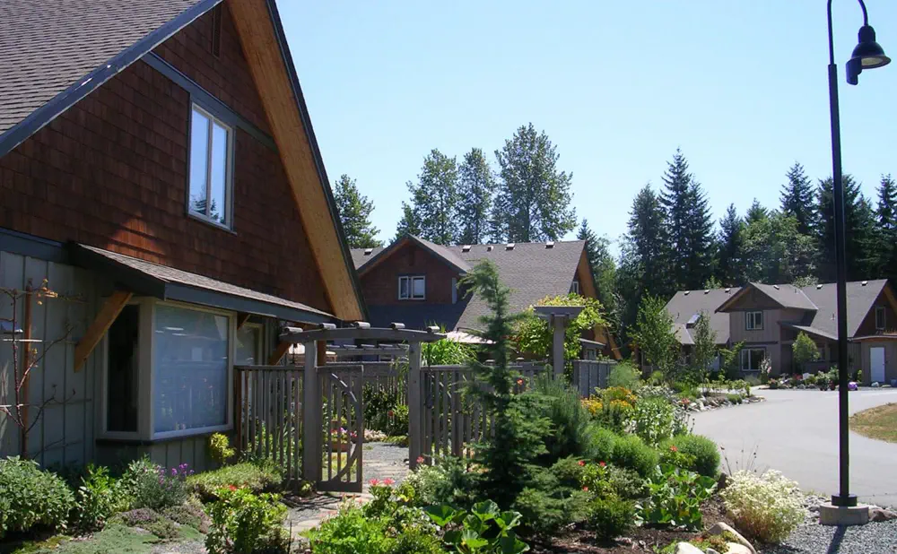 Houses in Creekside Commons are spaced apart with room to play.