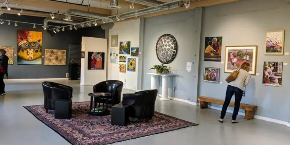 Ladysmith Showcases Award-Winning Island Artists