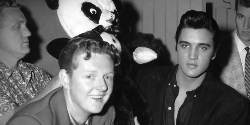 Rock and Roll Legend, Has Spun His Last Tune